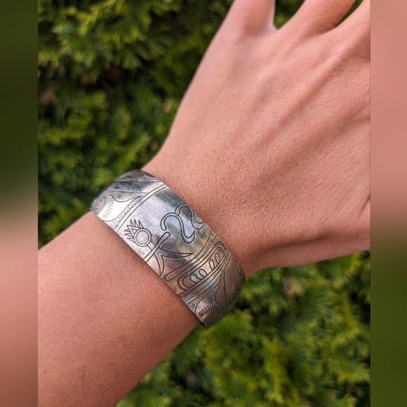 Moroccan Women's Cooperative Handmade Berber Silver Etched Cuff Bracelet - Picture 1 of 8